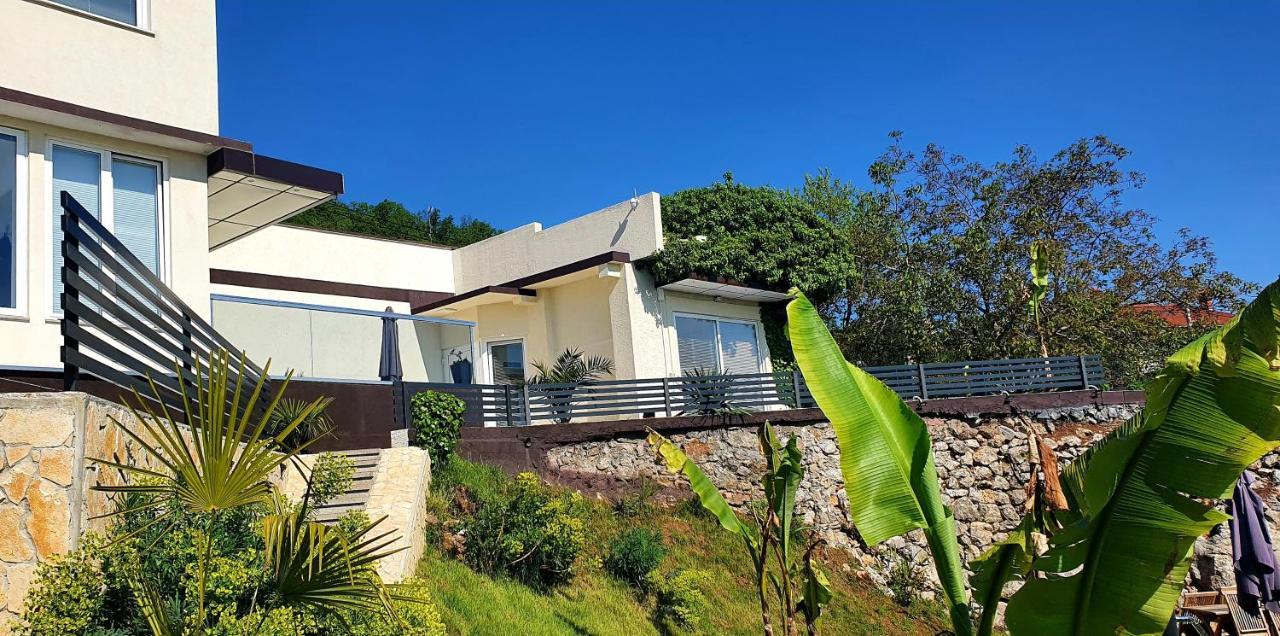 Jacuzzi Penthouse Apartment Matulji Exterior foto