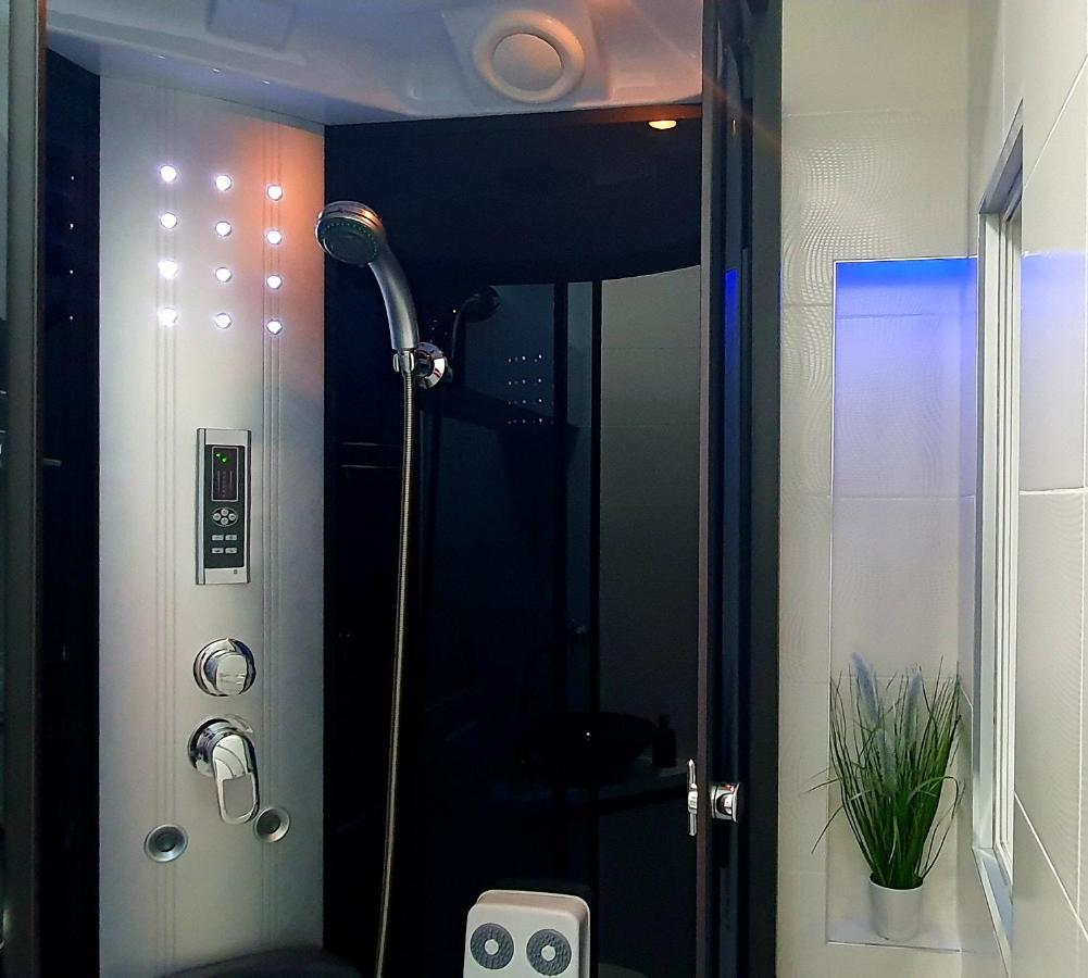 Jacuzzi Penthouse Apartment Matulji Exterior foto